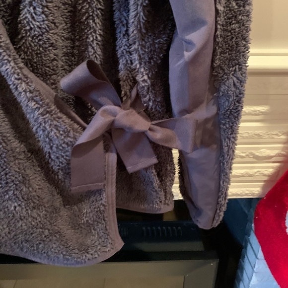 Nike Gray Sherpa Cozy Wrap Sweater Jacket with Side Ties and Pockets Women’s XXL - Picture 7 of 8